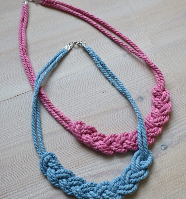 How to make a Macrame Braid Necklace